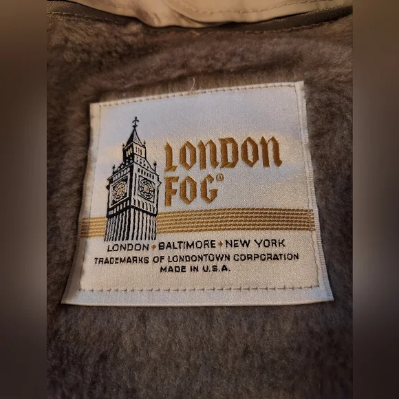 London Fog Vintage Beige Trench Coat With Removable Faux Fur Lining 48L NWOT - Picture 3 of 7